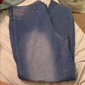 No boundaries women’s jeans light wash